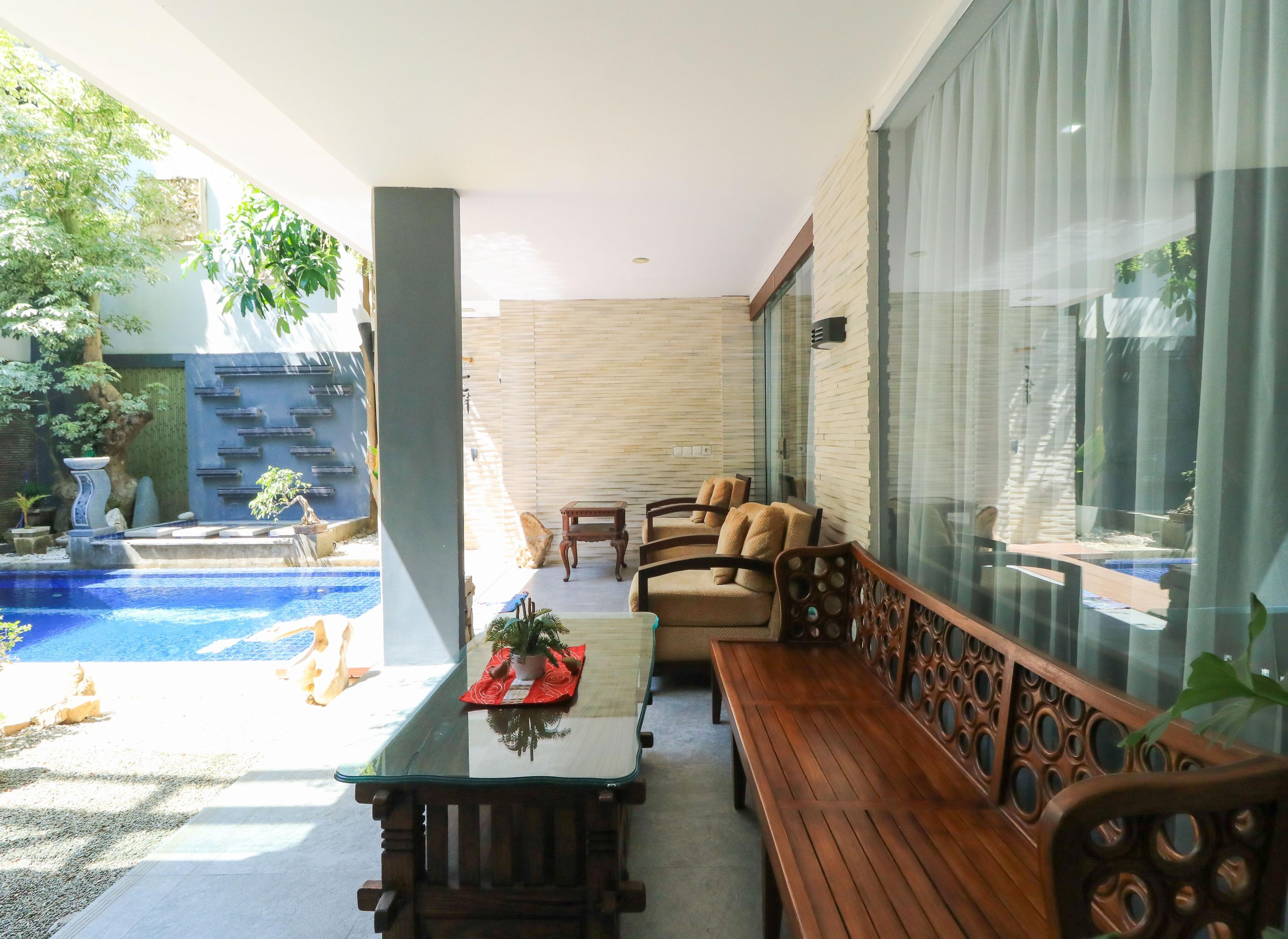 Kubu Kalih Residence Denpasar Extérieur photo